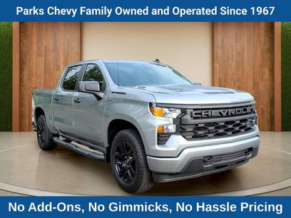 New 2026 Chevrolet Silverado 1500 Custom w/ Turbomax Blackout Package