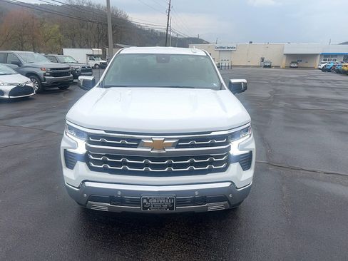 Used 2023 Chevrolet Silverado 1500 LTZ AWD/4WD image 2