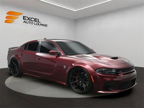 Used 2020 Dodge Charger SRT Hellcat w/ Harman/Kardon Audio Group image 7