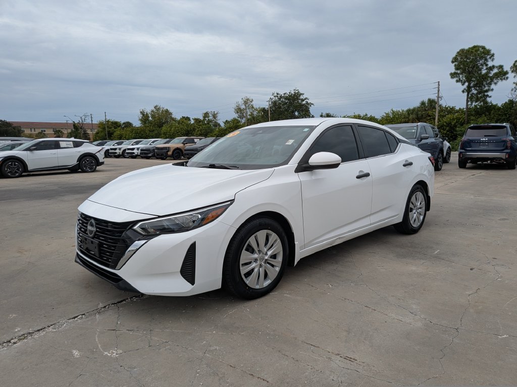 Used 2024 Nissan Sentra S FWD image 4