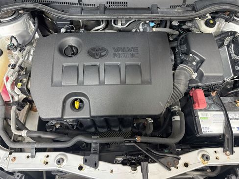 Used 2018 Toyota Corolla iM w/ All-Weather Mat Package FWD image 39