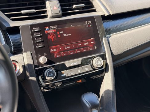 Used 2020 Honda Civic Sport image 22