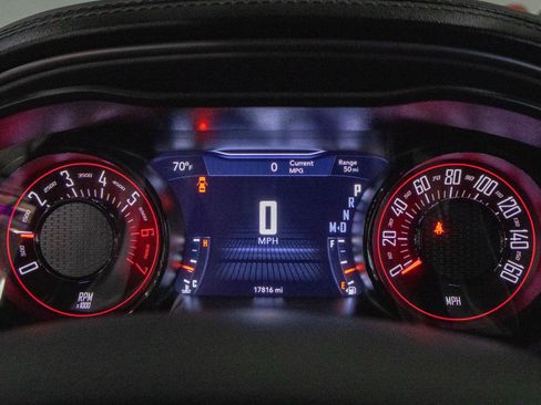 Used 2023 Dodge Challenger R/T w/ Plus Package image 13