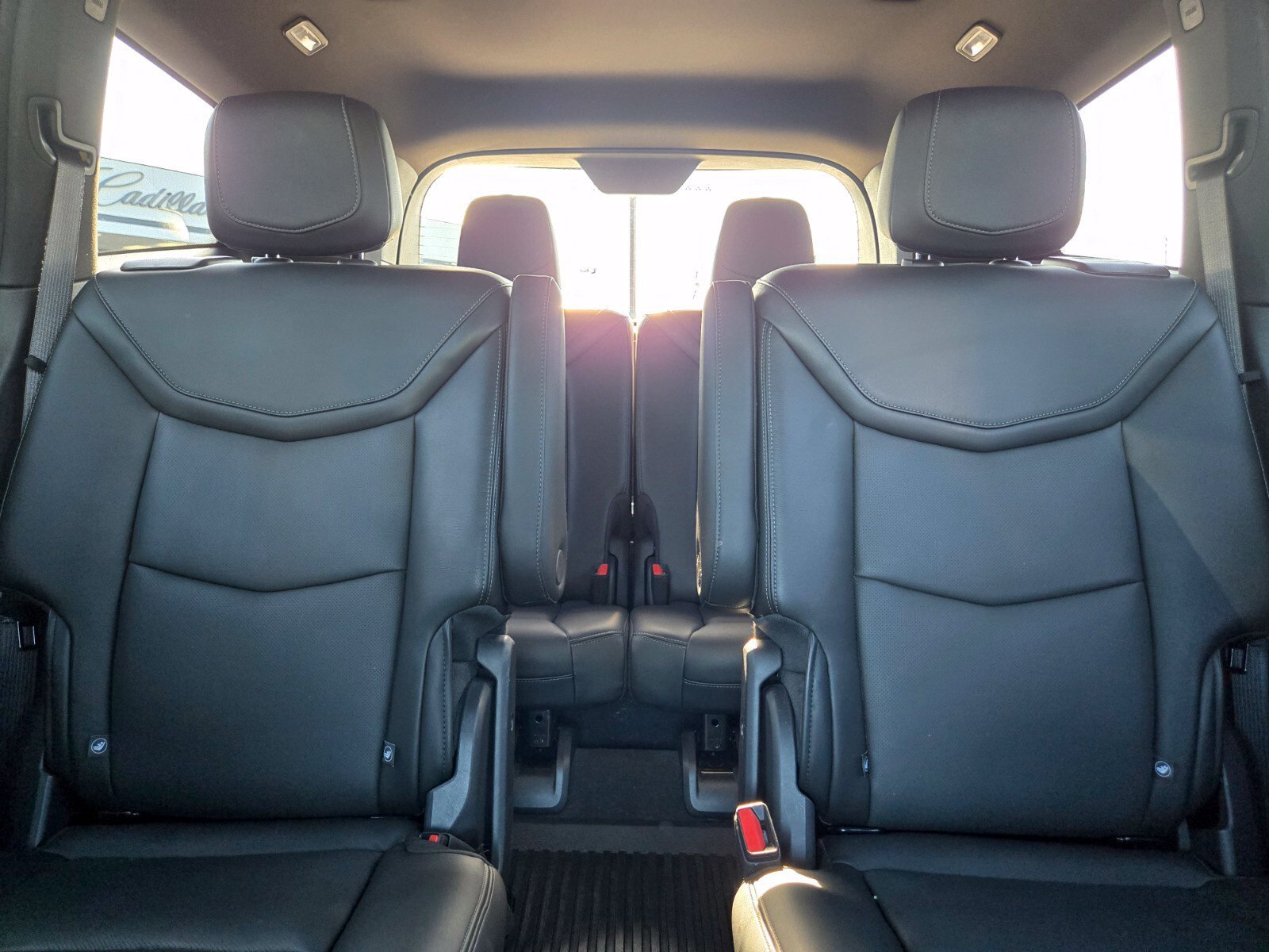 Used 2024 Cadillac XT6 Sport w/ Technology Package AWD/4WD image 12