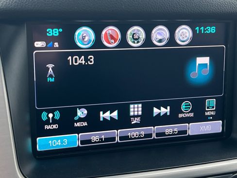 Used 2018 GMC Yukon SLT w/ Open Road Package image 16