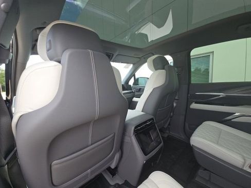 New 2026 Cadillac Escalade IQ Sport 1 w/ LPO, ONYX Package image 17