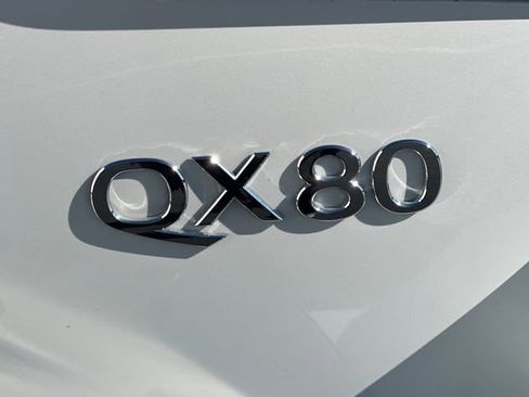Used 2021 INFINITI QX80 Sensory w/ All-Season Package image 38