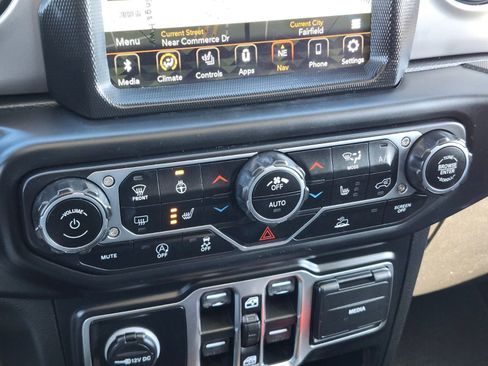 Used 2021 Jeep Gladiator Sport w/ Quick Order Package 24Q 80Th image 22