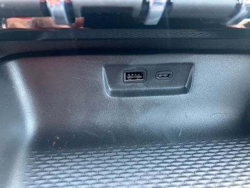 New 2027 GMC Terrain Elevation w/ LPO, Floor Liner Package FWD image 31