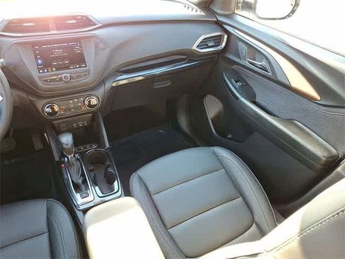 Certified 2023 Chevrolet TrailBlazer ACTIV image 12