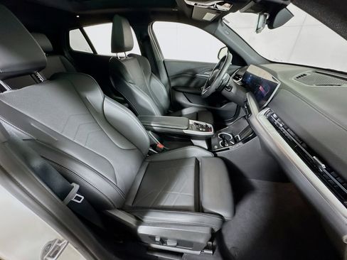 Used 2025 BMW X2 xDrive28i AWD/4WD image 27
