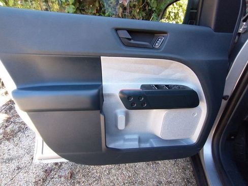 Used 2023 Ford Maverick XLT image 37