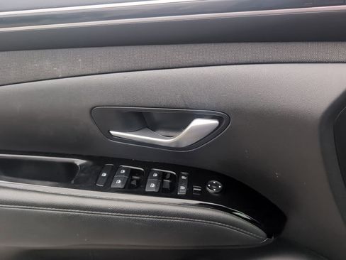 Used 2023 Hyundai Tucson Limited image 24