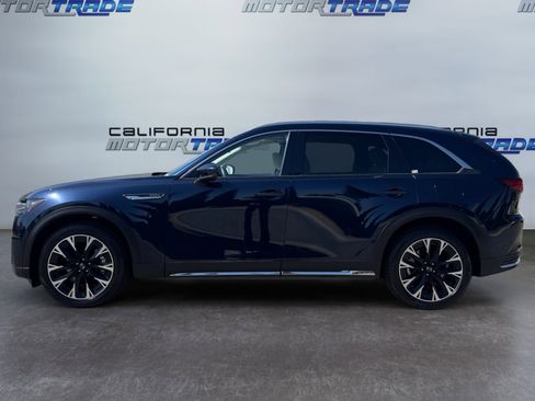 Used 2024 MAZDA CX-90 Plug-In Hybrid w/ Premium Plus AWD/4WD image 8