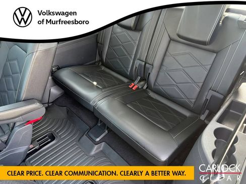 Certified 2024 Volkswagen Atlas SE FWD image 28