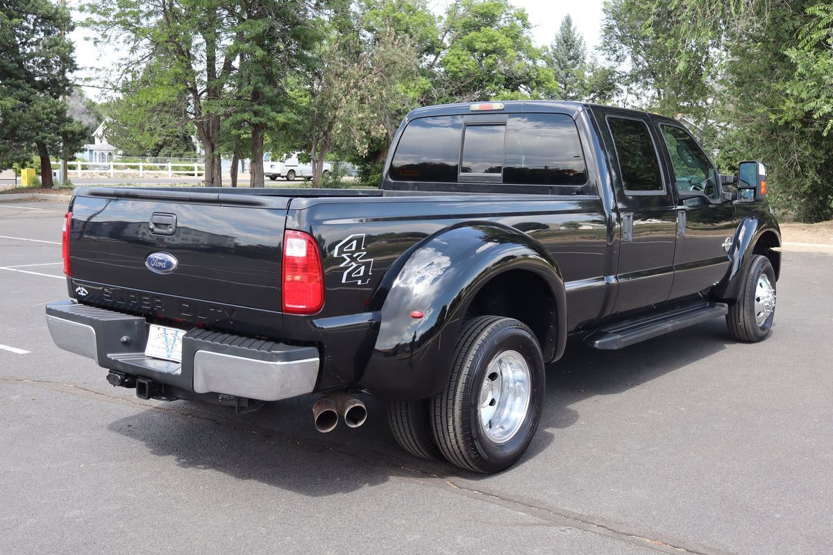 Used 2012 Ford F450 King Ranch w/ King Ranch w/Chrome Pkg AWD/4WD image 4