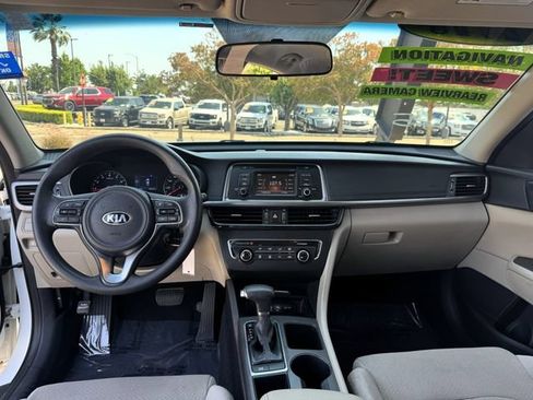 Used 2016 Kia Optima LX FWD image 18