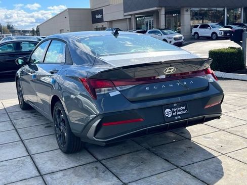 New 2026 Hyundai Elantra Sport FWD image 11