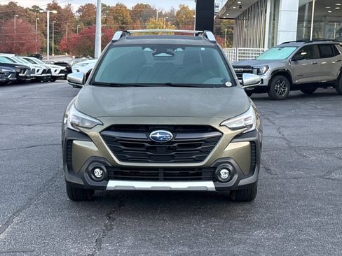 Used 2025 Subaru Outback Touring XT image 16