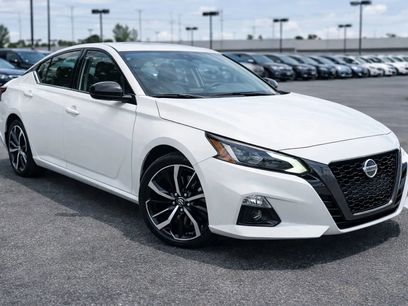 Used 2024 Nissan Altima 2.5 SR