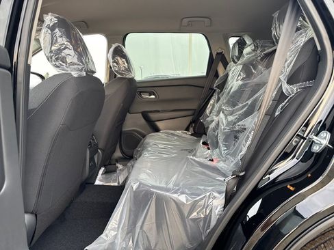 New 2026 Nissan Rogue SV image 12