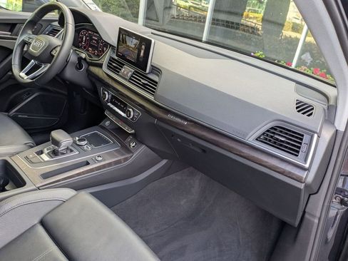 Used 2018 Audi Q5 Prestige w/ Prestige Package AWD/4WD image 22