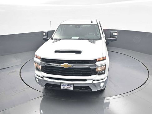 Used 2025 Chevrolet Silverado 2500 LT w/ Convenience Package AWD/4WD image 28