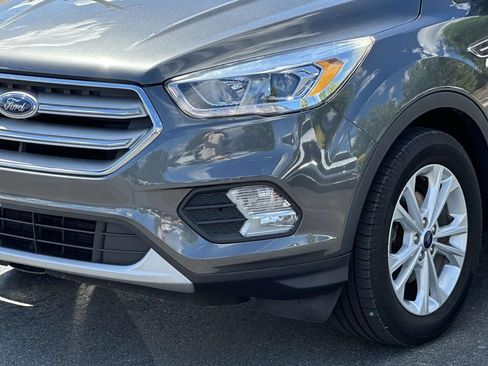 Used 2018 Ford Escape SEL FWD image 6