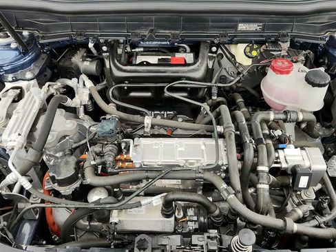 Used 2023 Mercedes-Benz EQB 250+ image 24