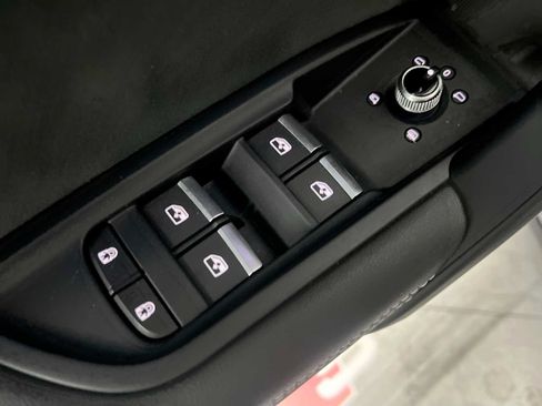 Used 2024 Audi SQ5 Premium Plus AWD/4WD image 21