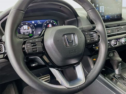 Used 2025 Honda Civic Sport Touring image 17