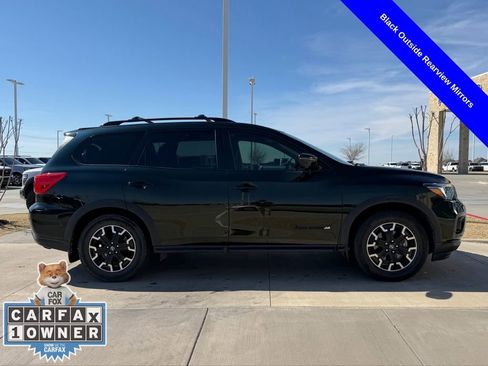 Used 2019 Nissan Pathfinder SL image 19