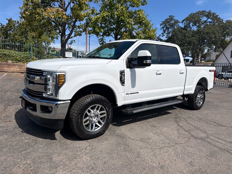 Used 2019 Ford F250 Lariat w/ Lariat Value Package AWD/4WD image 2