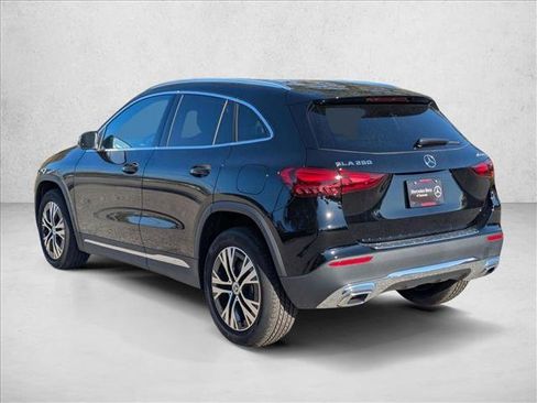 New 2026 Mercedes-Benz GLA 250 4MATIC image 9