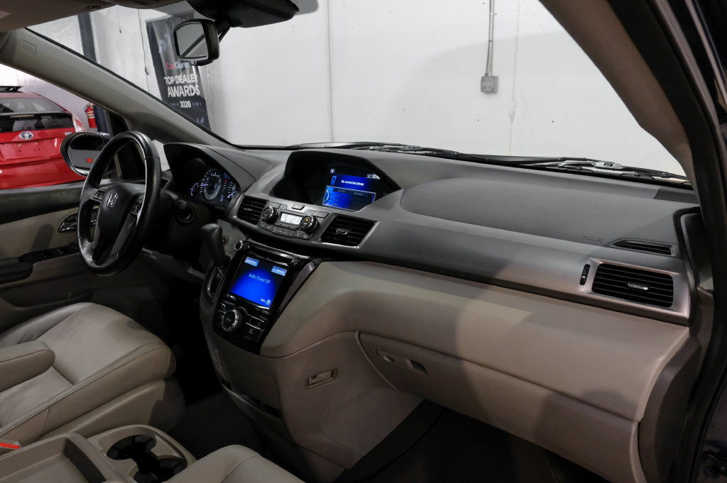 Used 2016 Honda Odyssey EX-L image 19