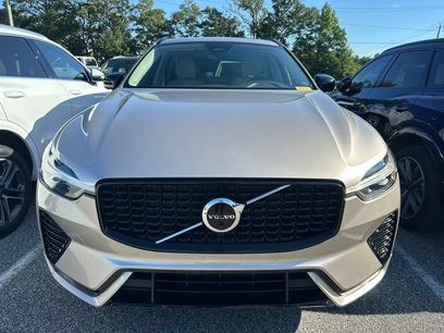 Used 2023 Volvo XC60 B5 Plus w/ Protection Package