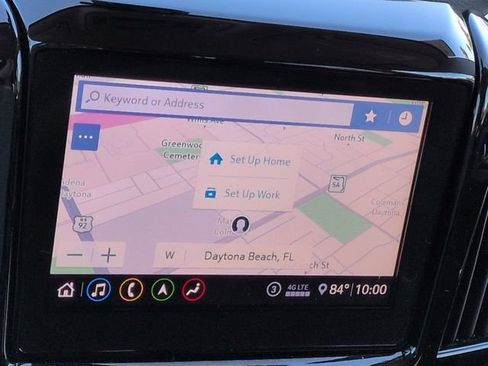 Used 2020 Chevrolet Traverse LT w/ LT Premium Package FWD image 21