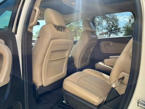 Used 2012 Chevrolet Traverse LTZ FWD image 43