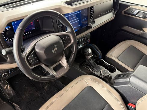 Used 2022 Ford Bronco Wildtrak AWD/4WD image 9