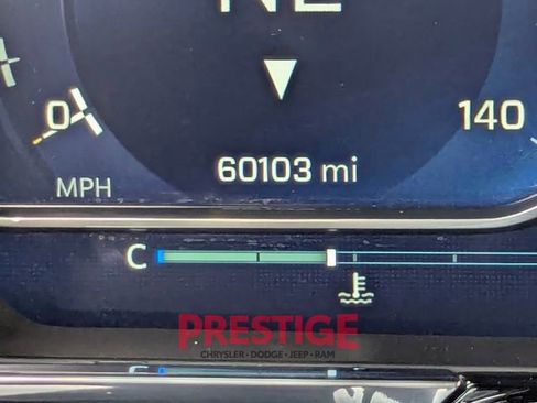 Used 2023 Chevrolet Silverado 1500 LT Trail Boss w/ LT Trail Boss Premium Package image 19