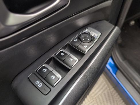 Used 2022 Kia Sorento S w/ Panoramic Sunroof Package FWD image 36