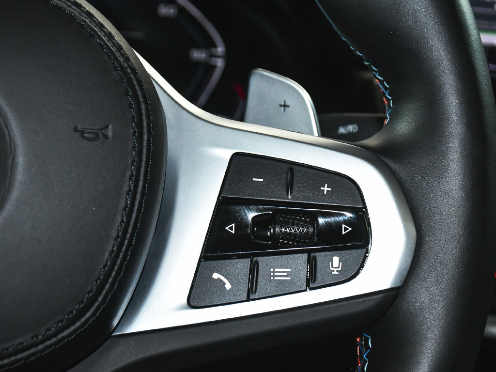 Used 2025 BMW X4 M40i w/ Premium Package AWD/4WD image 42