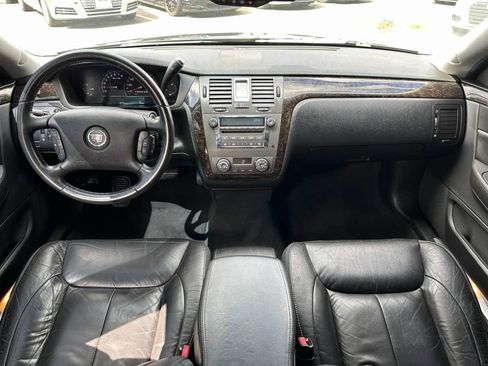 Used 2011 Cadillac DTS Limousine image 16