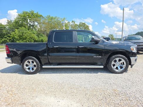 Used 2019 RAM 1500 Big Horn AWD/4WD image 4