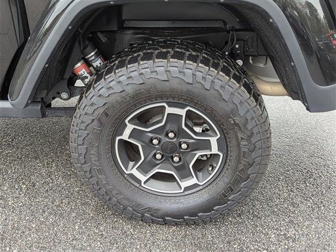Used 2023 Jeep Gladiator Mojave w/ Cold Weather Group image 29