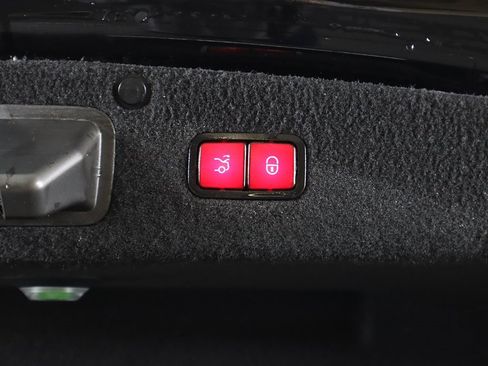 Used 2020 Mercedes-Benz S 63 AMG S 63 AMG image 26