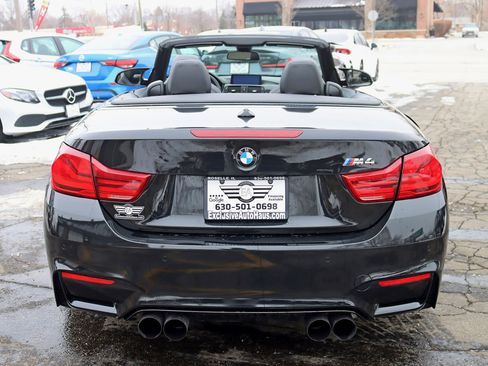 Used 2015 BMW M4 Convertible w/ Executive Package image 17