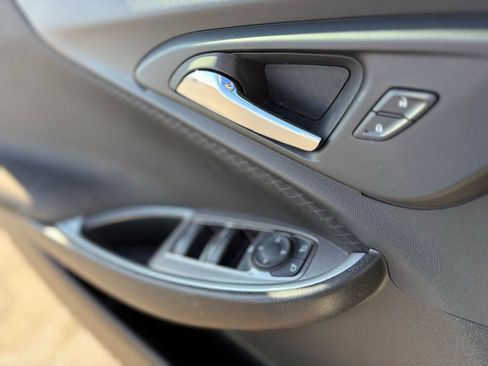 Used 2025 Chevrolet Malibu LT FWD image 19