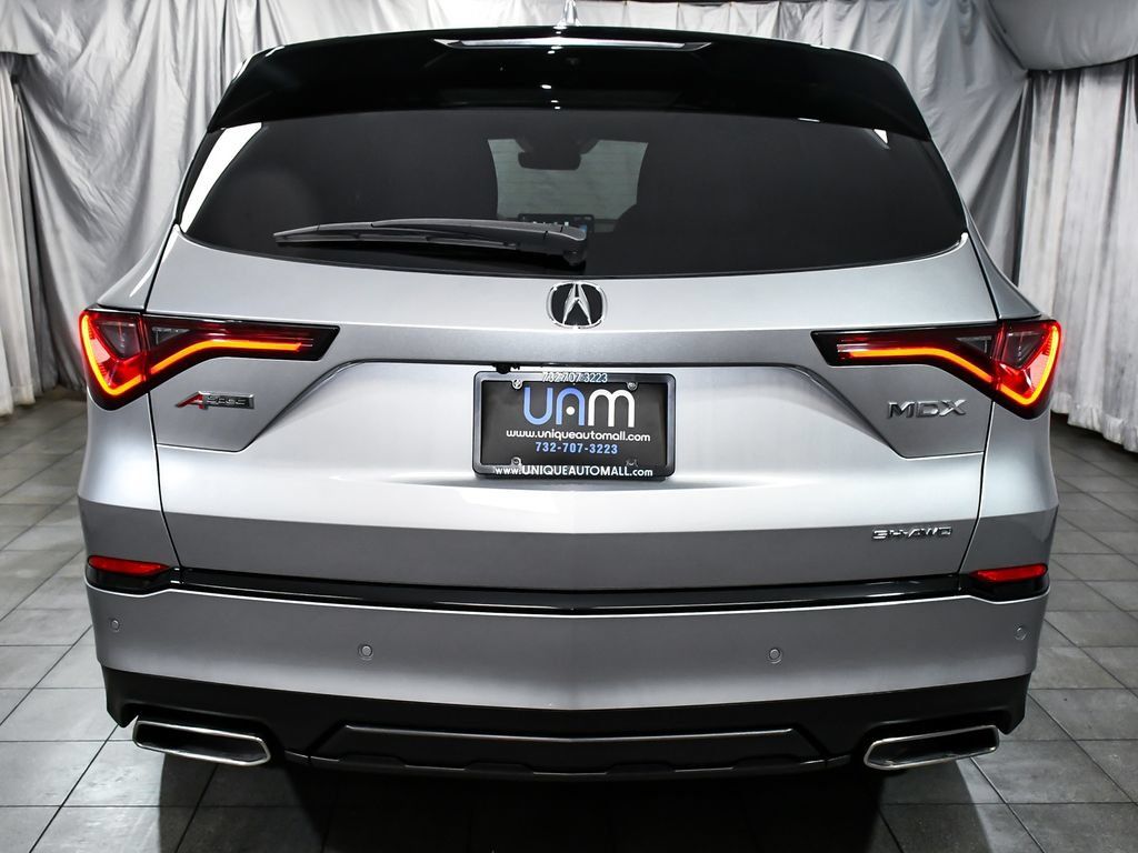 Used 2025 Acura MDX A-Spec AWD/4WD image 5