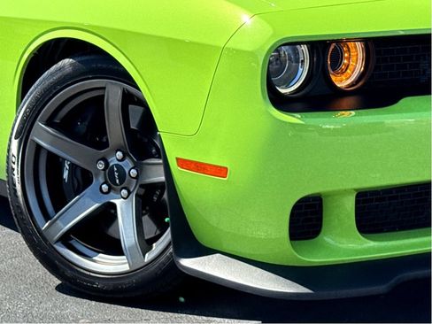 Used 2023 Dodge Challenger SRT Hellcat RWD image 5